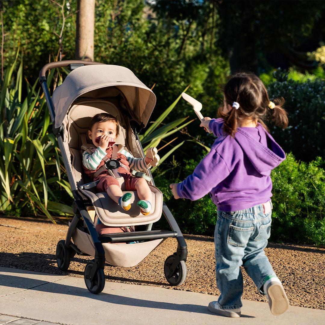 Joolz Aer2 Travel Stroller – Sandy Taupe